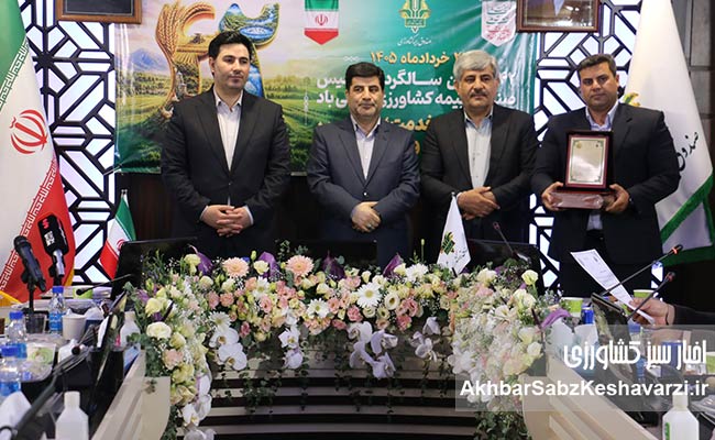 روایت-۴۲-سال-ایستادگی-در-کنار-کشاورزان-12