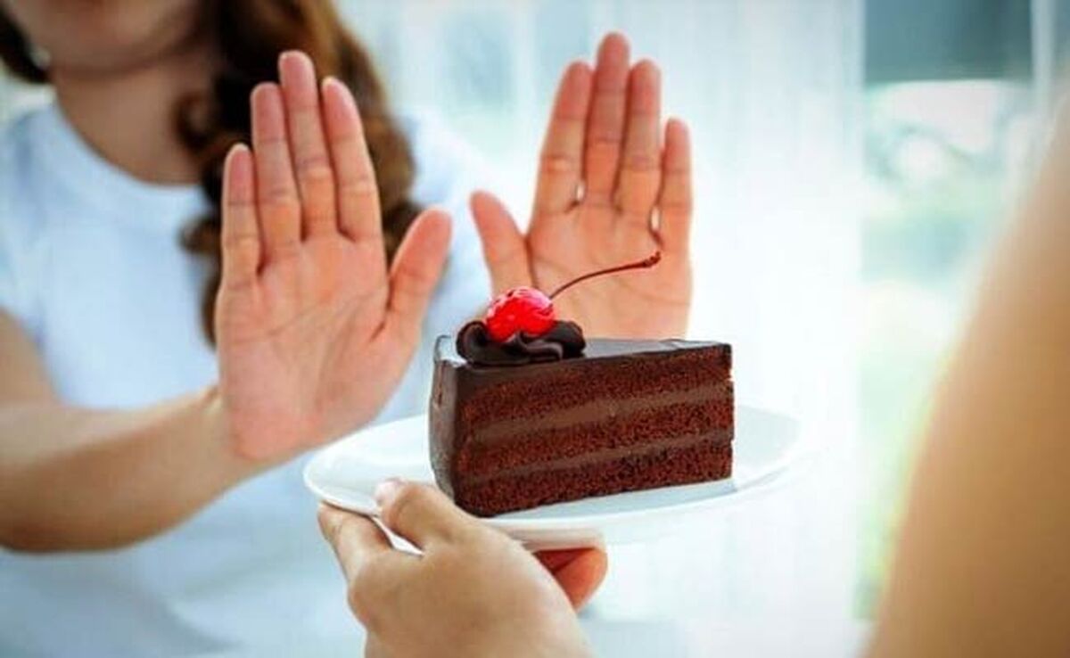 ۸ راهکار برای کاهش میل به مصرف شیرینی‌جات