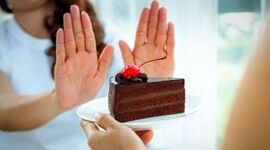 ۸ راهکار برای کاهش میل به مصرف شیرینی‌جات