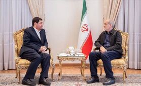 واکنش معنادار مخبر به شایعه استعفای پزشکیان

