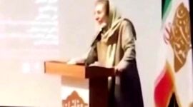 ژاله آموزگار: ایران تنهاست، نروید!+ ویدئو

