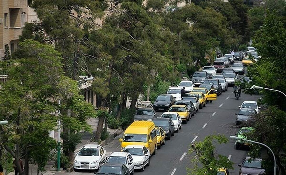 صف‌های پمپ بنزین؛ تفریح گروهی یا دلواپسی؟!

