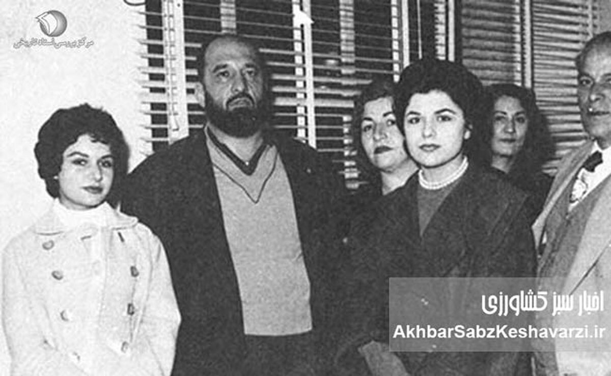 از شعار آزادی تا سکوت تاریخ: زنان در کودتای ۲۸ مرداد چه نقشی داشتند؟+عکس