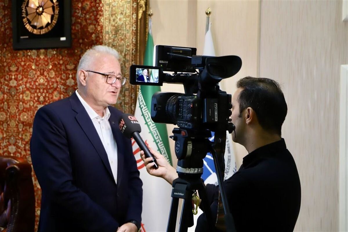 ترکیه به مسیر مهم تجارت ایران تبدیل شد؛ افزایش ۲۵۰ درصدی واردات ایران از مرزهای زمینی
