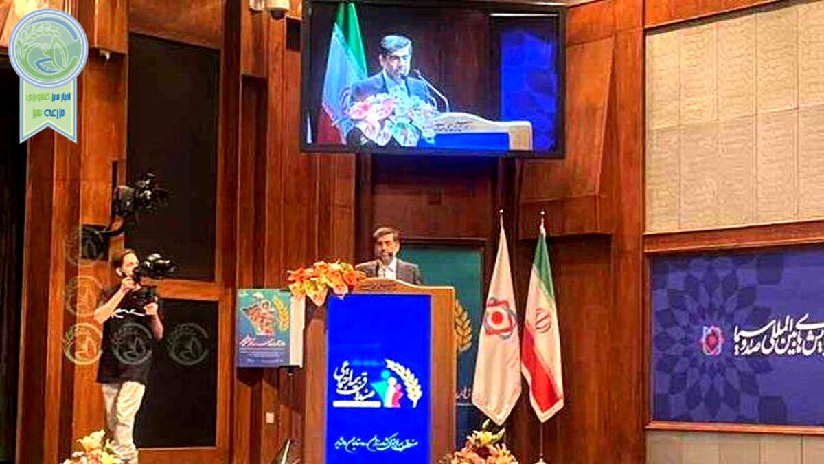 بیمه 300 هزار نفر از روستاییان و عشایر در یکسال