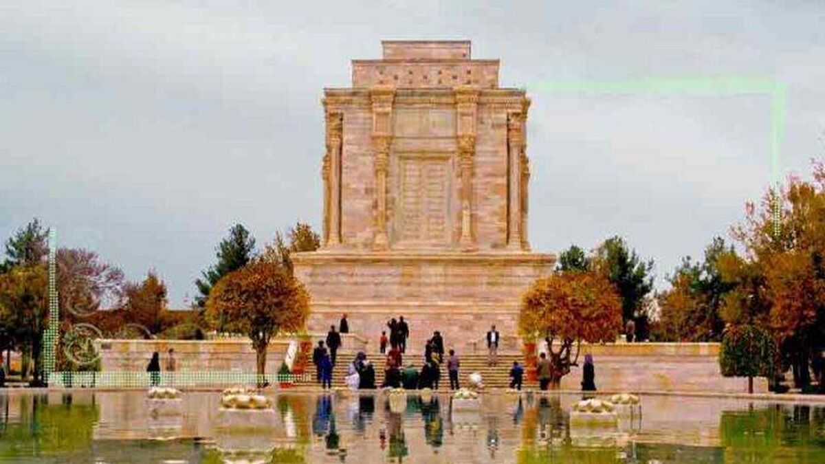 باغ و بوستان در شاهنامه و هویت ایرانی