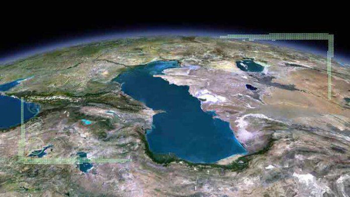 «دایی جان ناپلئون» در خزر