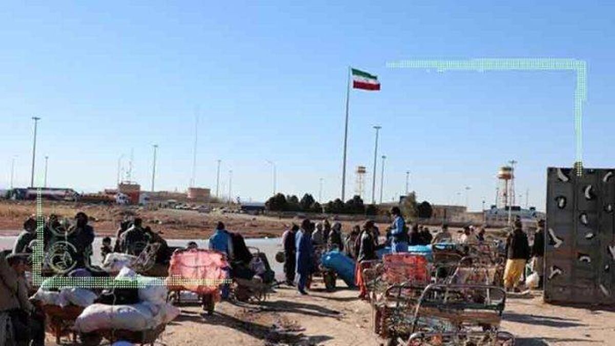 وحیدی: پنج میلیون مهاجر افغانستانی داریم