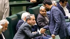 پاسخ قاطع عراقچی به نماینده مجلسی که مرگ بر ایران گفت

