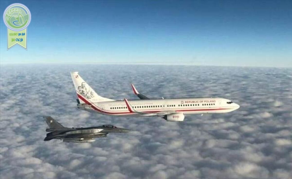 اسکورت هواپیمای رئیس‌جمهور توسط 3 فروند F14+ ویدئو

