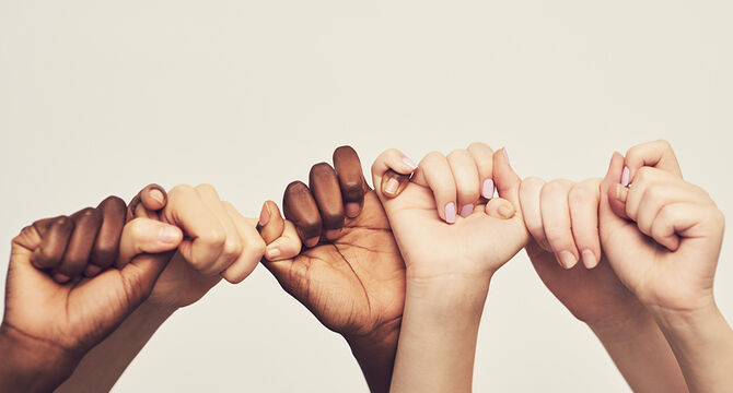 چگونه زنان را بهتر حمایت کنیم؟