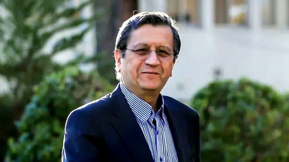 وعده همتی برای کاهش قیمت‌ها؛ فشار تورمی کالاها به‌زودی کمتر می‌شود