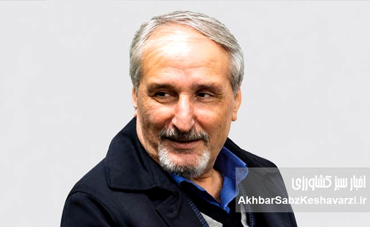 انتقاد تند فریدونی از زیدآبادی؛ «اگر می‌خواهی کسی را خراب کنی، از او بد دفاع کن»
