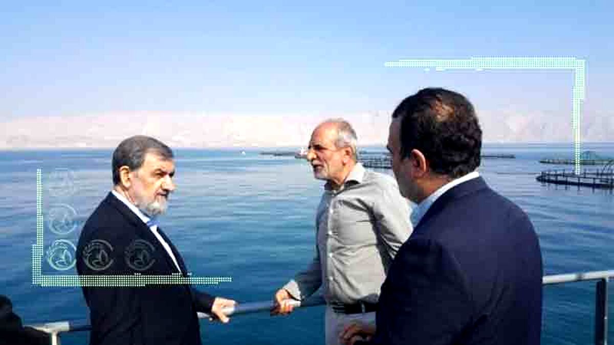 یک سوال مهم؛ محسن رضایی در ایران زندگی می‌کند؟

