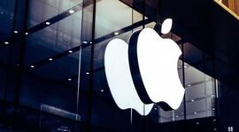اپل همچنان در جایگاه اول


