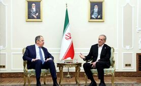 لاوروف حامل چه پیامی بود؟/ ایران در مسیر پیچ‌های جدید دیپلماسی جهانی