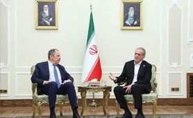 لاوروف حامل چه پیامی بود؟/ ایران در مسیر پیچ‌های جدید دیپلماسی جهانی
