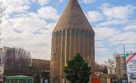 صنعت گردشگری در دو شهر ورامین و پیشوا

