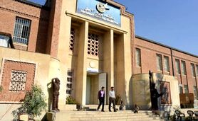 اگر فردا سفارت آمریکا در ایران باز شد چه وضعی داریم؟+فیلم

