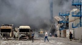 یک سال بعد از حادثه بندر شهید رجایی؛ خسارت‌ها هنوز پابرجاست
