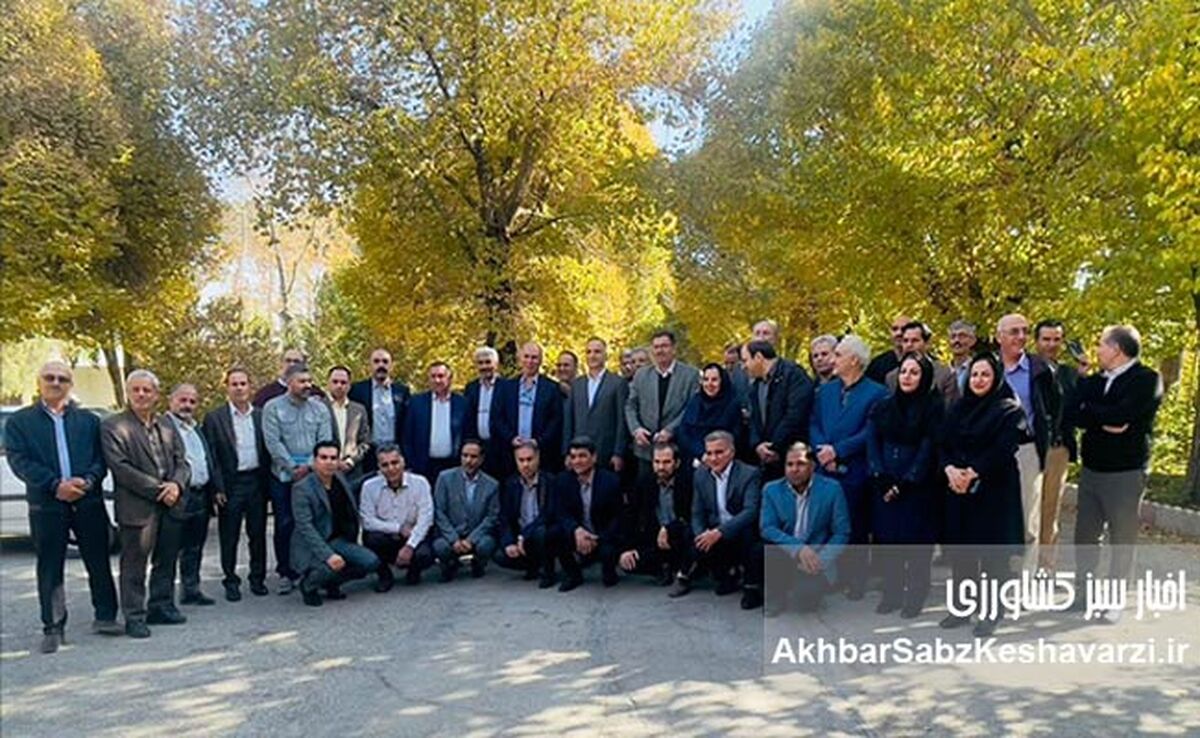 قهرمانان خاک ایران در اصفهان گرد هم آمدند؛ کارگاه ملی تربیت مربیان کشاورزی حفاظتی+ ویدئو