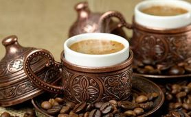 قهوه یا چای؛ اقبال دوباره به نوشیدنی تاریخی

