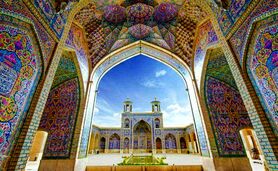 کاشی‌های رنگ‌پریده‌

