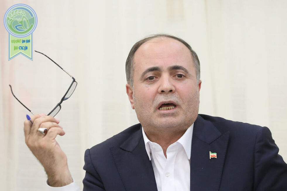 وزیر جهاد کشاورزی، به آب  و خاک هم رحم نکرد