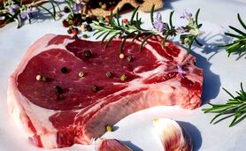 قیمت گوشت گوسفندی و گوساله چند؟

